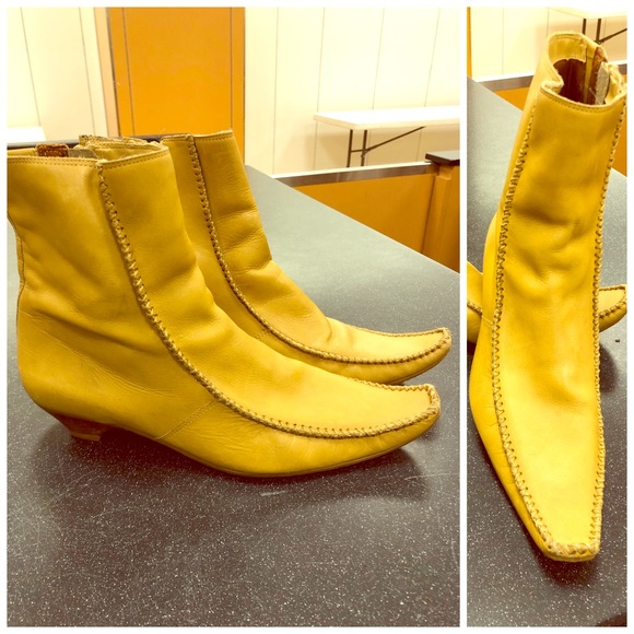 diba Shoes - Leather booties